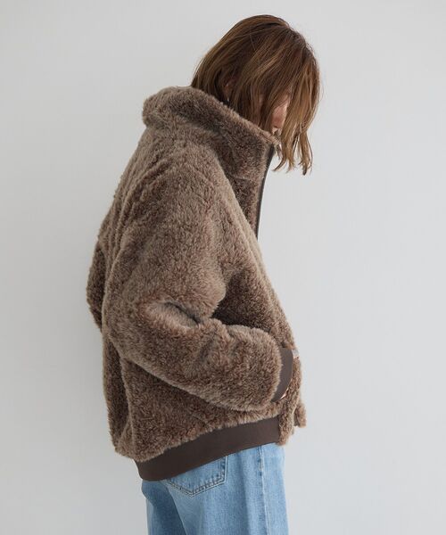 Editt by YECCA VECCA ブルゾン アウター フェイクファーブルゾン