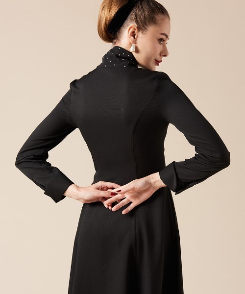 「JENNE」 長袖ワンピース MEDIUM ネイビー レディースの画像