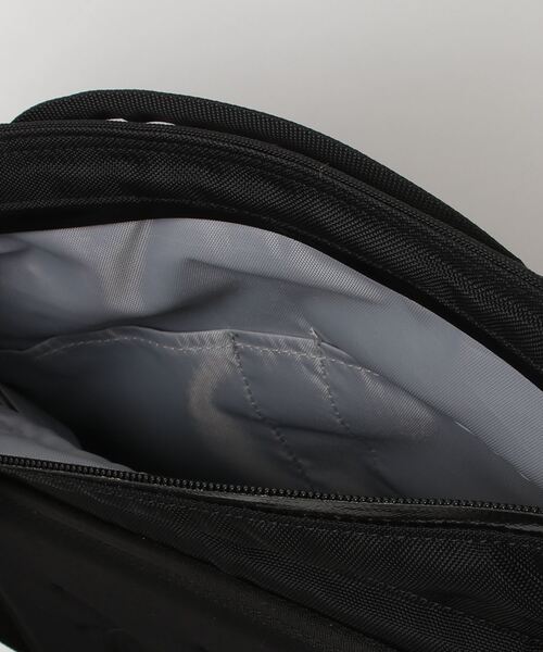 「ARC'TERYX」 ショルダーバッグ - ブラック レディースの画像