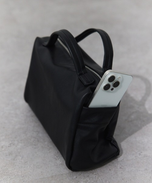シンプルな黒のハンドバッグ HANNE ハンドバッグ ソフトレザースクエアバッグ : ZOZOTOWN Yahoo!店