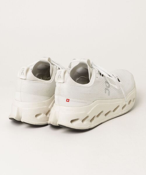 「On」 Cloudsurfer Max ローカットスニーカー 25.5cm ホワイト メンズ_画像2