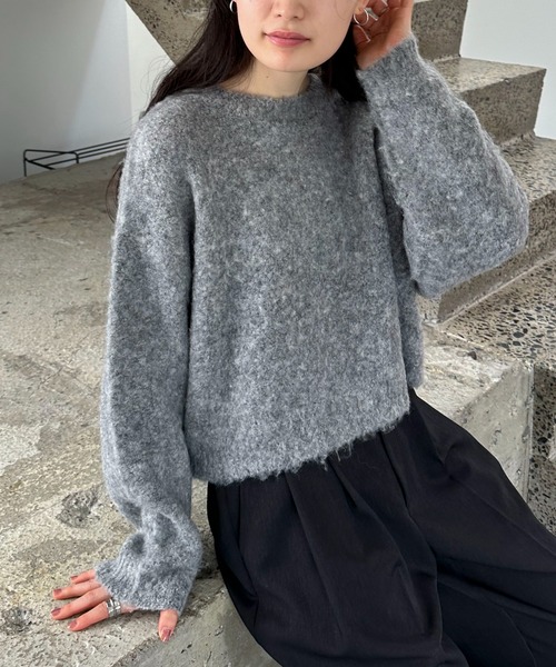 フォクシーニューヨーク コレクション カシミヤ混 クロップドフワセーター ニット 美品✨フォクシーニューヨークコレクション カシミヤ混 クロップドフワ