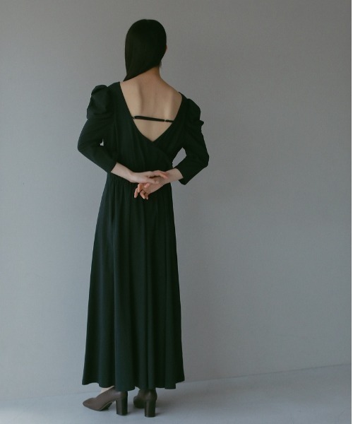 CASA FLINE（カーサフライン） ワンピース バックカシュクール