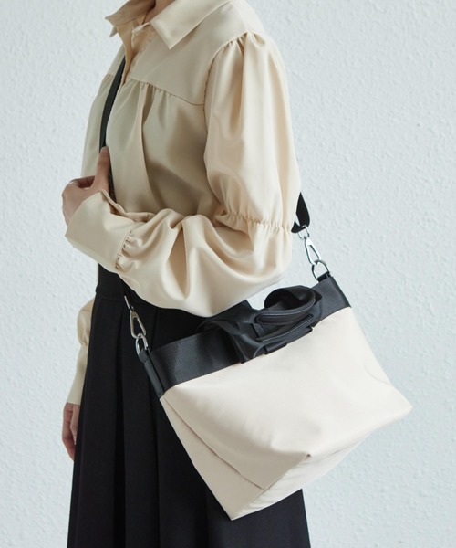 LA VORAGINE（ラ ヴォラジネ） トートバッグ 2wayリボン付き 3WAY 配色