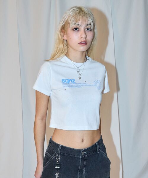 SEQUENZE tシャツ 「sqnz（エスキュンズ）」sqnz logo babe tee