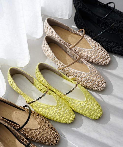 LE TALON スクエアクロシェストラップフラット 23cm