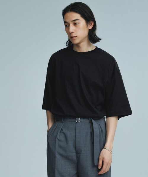 未使用タグ付　Adam et Rope'(アダムエロペ) ブラックTシャツ ADAM ET ROPE' tシャツ 「Unchaning」ボックスシルエット T