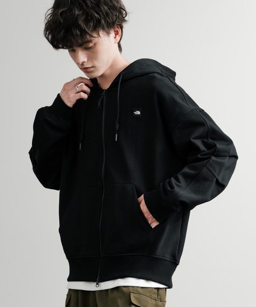 THE NORTH FACE パーカー　未使用品 THE NORTH FACE パーカー 日本未発売 FACE/ザ・ノースフェイス
