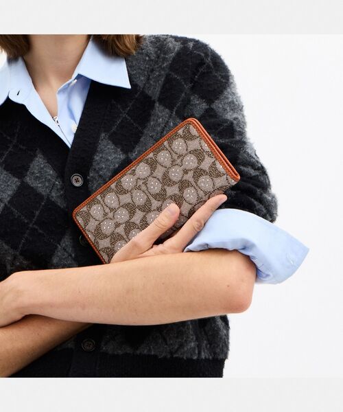 COACH（コーチ） 財布 エッセンシャル スリム ウォレット・クリスタル
