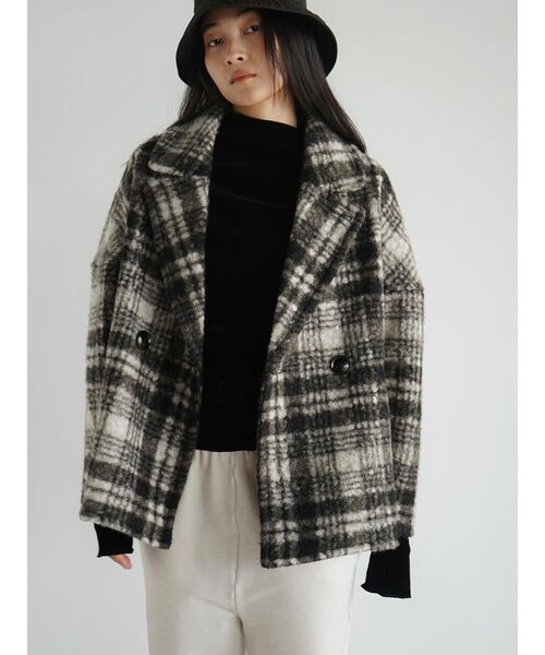 FIKA.（フィーカ） コート アウター Checked double-breasted coat