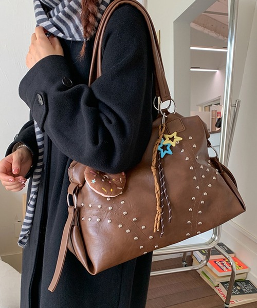 WEGO（ウィゴー） ショルダーバッグ バッグ Y2Kフェイクレザースタッズ