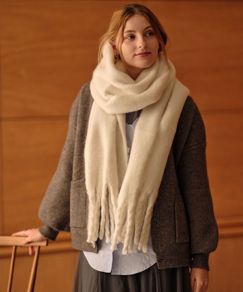 完売品☆トッカ　マフラー　ストール フランス製】LACE JAQUARD STOLE ストール （マフラー・ショール