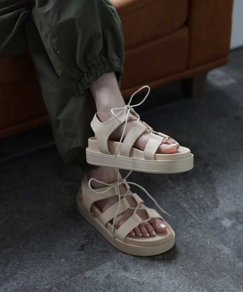 更に更に値下げ❗️【美品】INGEBORG スェードのサンダル Bonjour Sagan サンダル レースアップボリュームソールサンダル