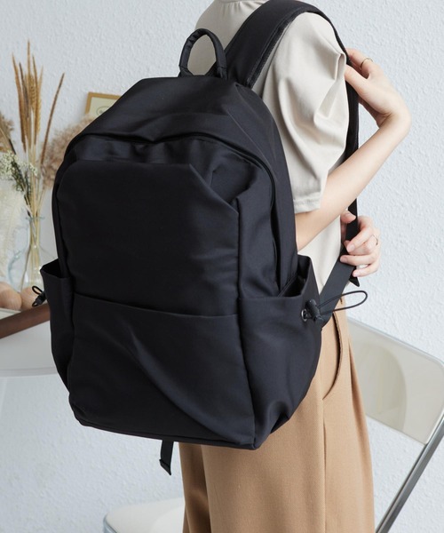 ブラック リュック・バックパック LORINZA（ロリンザ）の「LORINZA Peach Skin Fidlock Backpack