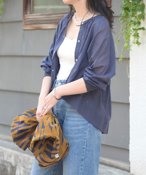 バック刺繍セクシーブルゾン