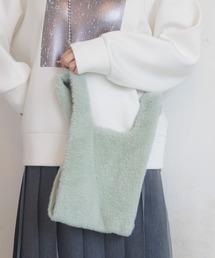 ショルダーバッグ バッグ ファーチェーンショルダーバッグ / 132243 レディース｜ZOZOTOWN Yahoo!店