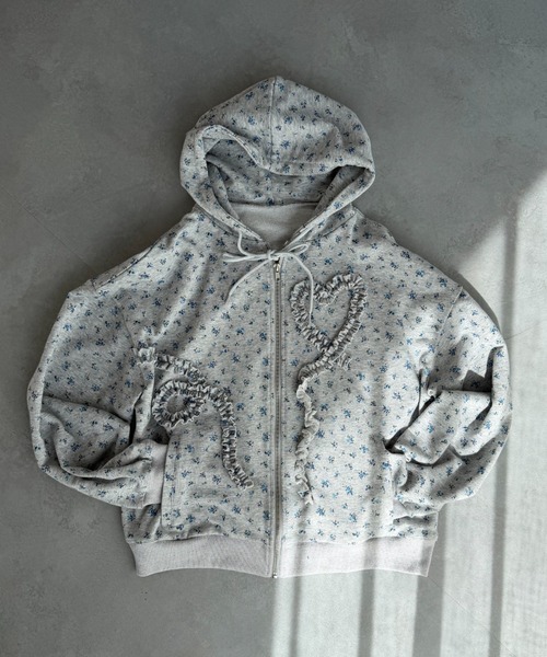 パーカー heart frill hoodie／ハートフリルフーディ レディース