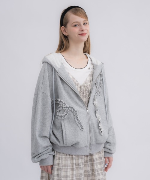 パーカー heart frill hoodie／ハートフリルフーディ レディース