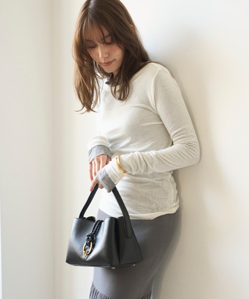 Mila Owen ハンドバッグ メタルモチーフワンハンドルバッグ