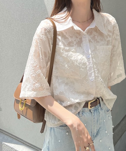 シャツ/ブラウス(半袖/袖なし) jacquard flower frill top Futier Land（フューティアランド） ブラウス シャツ 半袖ジャガード