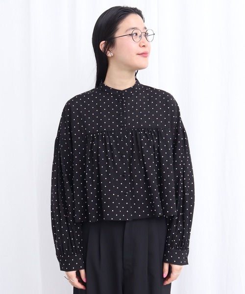 fig london petit blouse 刺繍　ブラウス　リネン fig london petit blouse 刺繍 ブラウス リネン - メルカリ