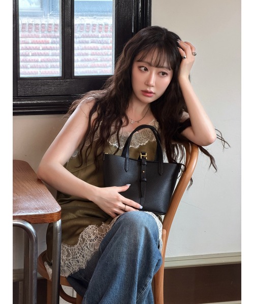 CHARLES ＆ KEITH（チャールズ&キース） ショルダーバッグ バッグ