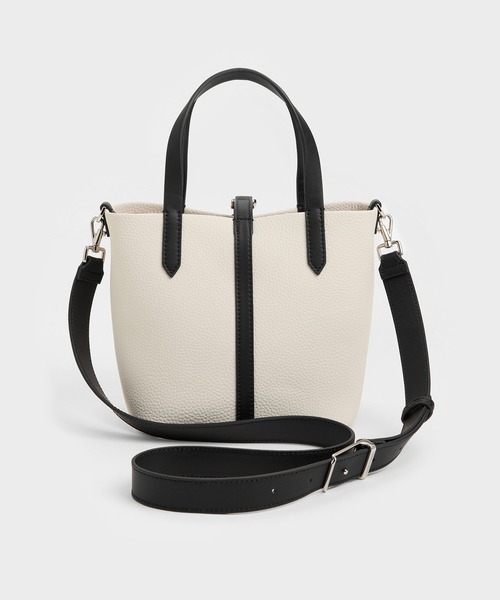 CHARLES ＆ KEITH（チャールズ&キース） ショルダーバッグ バッグ