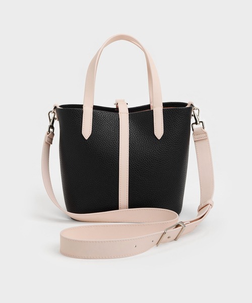 CHARLES ＆ KEITH（チャールズ&キース） ショルダーバッグ バッグ