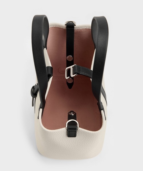 CHARLES ＆ KEITH（チャールズ&キース） ショルダーバッグ バッグ
