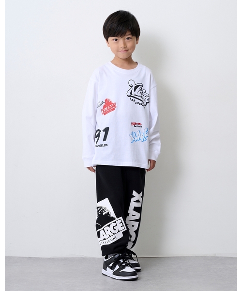 XLARGE KIDS（エクストララージ キッズ） tシャツ 総柄グラフィティ
