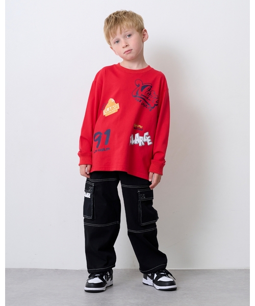 XLARGE KIDS（エクストララージ キッズ） tシャツ 総柄グラフィティ