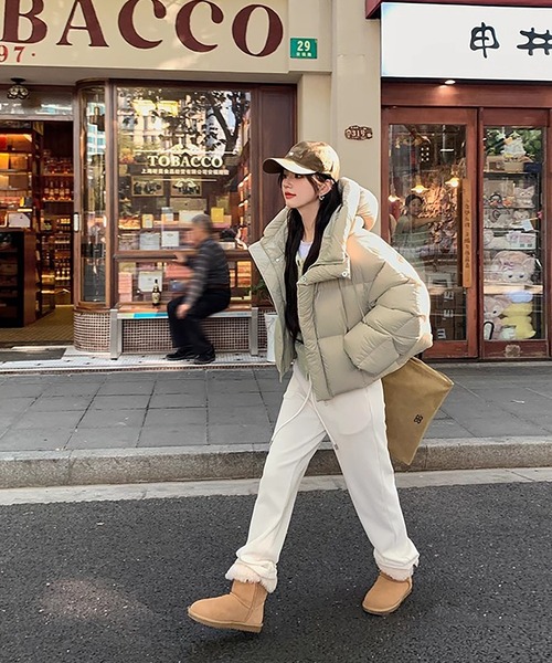 PATOU. フード付き ショートジャケット ベージュ ダウンコート ダウンジャケット フード付き中綿ショート丈ジャケット