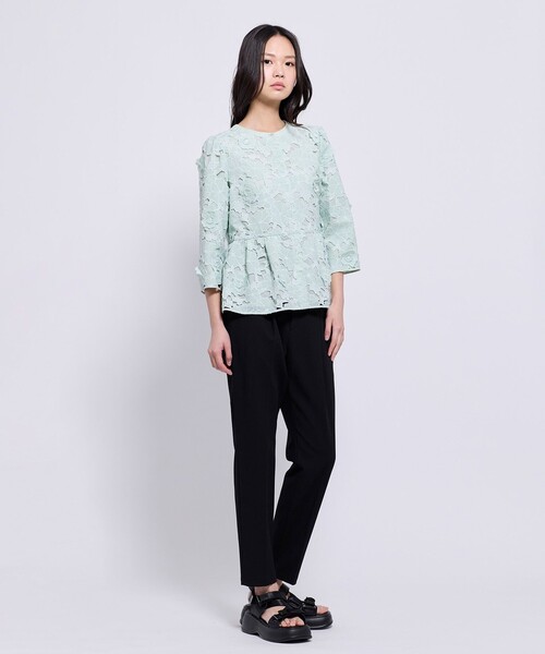 TOCCA♡フラワーモチーフカットソー TOCCA（トッカ） ブラウス シャツ FLOATING FLOWER ブラウス