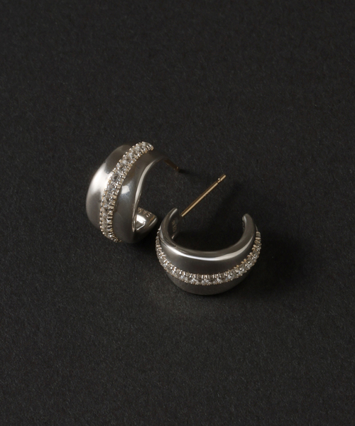 Lilas ピアス 「SAMH by LILAS」ホワイトトパーズラインピアス SV（両