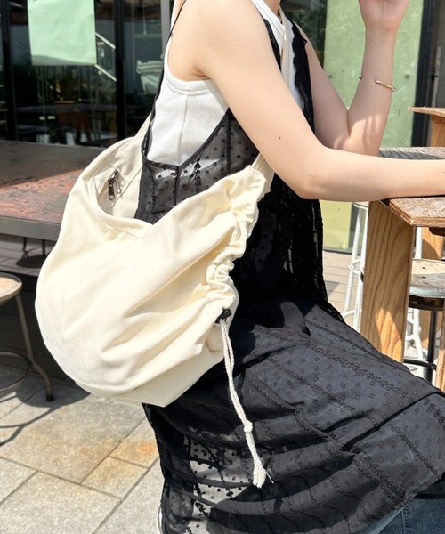 CLEA ショルダーバッグ バッグ ドローコードギャザーキャンバス