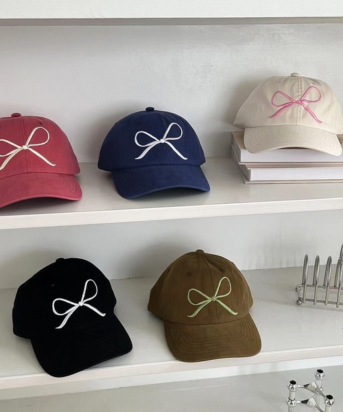 完売前に NEWERA 9FORTY キャップ リボン刺繍 予約販売】リボン刺繍キャップ CAP #ブラック | KISHIKA
