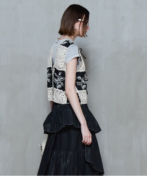 MAISON SPECIAL 肩パット付ベスト MAISON SPECIAL ベスト ジレ 2way Embroidery Vest/2WAYエン