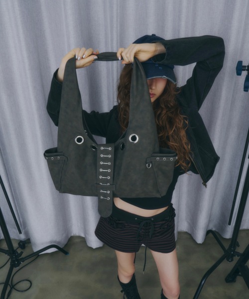 DTYYPE（ドタイプ） ショルダーバッグ バッグ メタルフックアイレット 