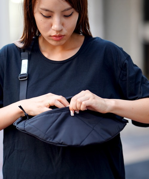 Weekender（TIMEX） ショルダーバッグ WEEKEND(ER) QUILTED FUNNYPACK