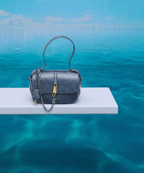 デルフィーナ delfina バッグ ショルダーバッグ カーフレザー 本革 カバン 鞄 レディース イタリア製 ボルドー デルフィーナ delfina バッグ ショルダーバッグ カーフレザー 本革