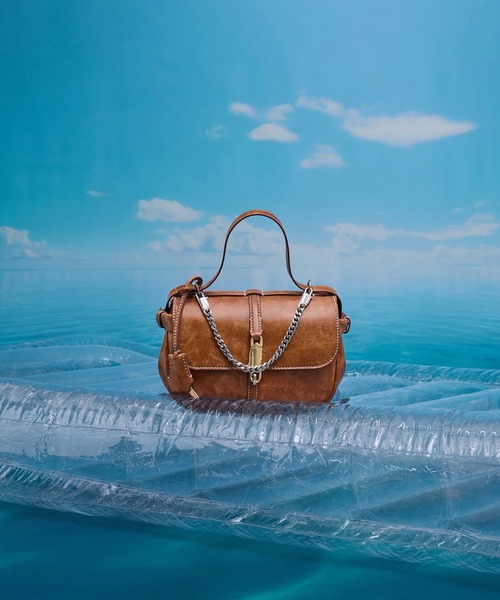 CHARLES ＆ KEITH（チャールズ&キース） ショルダーバッグ バッグ