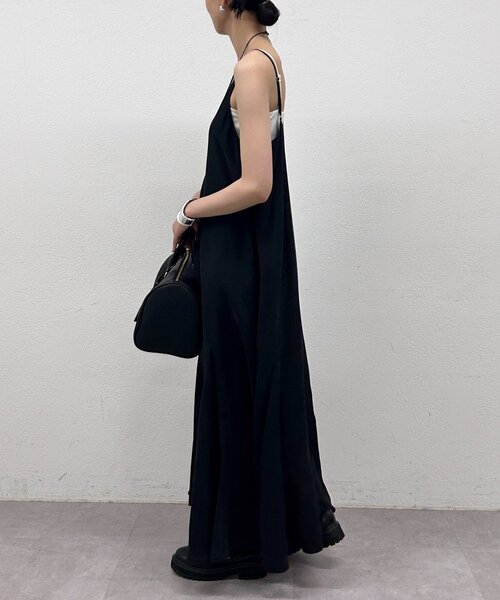 「LOUNGEDRESS」 キャミソールワンピース SMALL ブラック レディースの画像