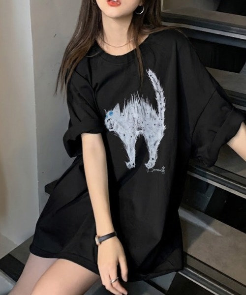 lilful tシャツ 「26年春夏新作」キャットプリントグラフィックTシャツ