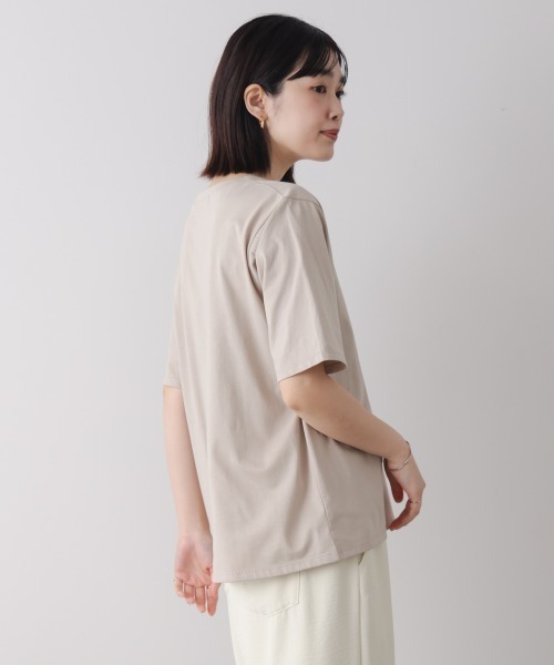 tシャツ フラワーロゴプリントTee レディースの画像
