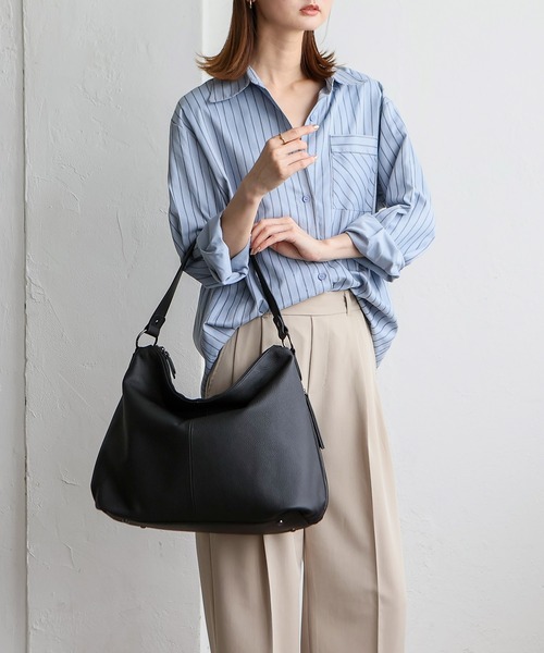 ✨未使用級✨VEAFIED ワンショルダーバッグ HOBO 本革 ブラック 