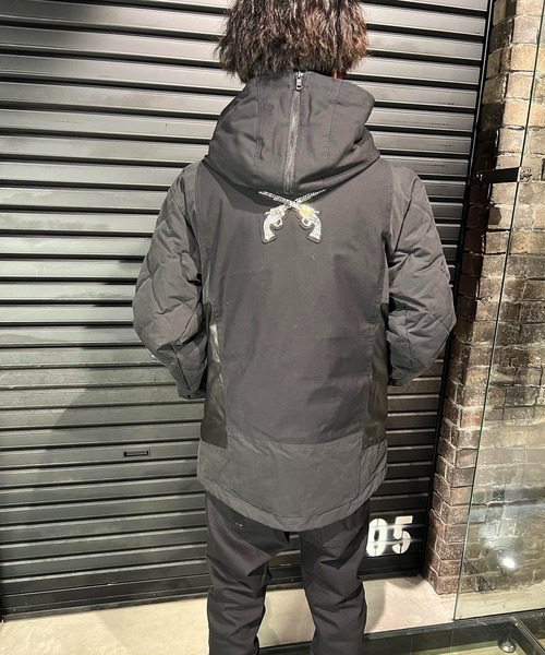ダウンジャケット ダウン BACK SATIN DOWN CROSSGUN メンズの画像