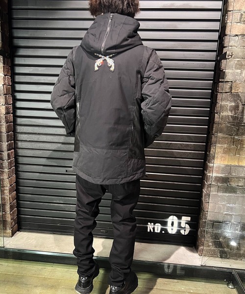 ダウンジャケット ダウン BACK SATIN DOWN CROSSGUN メンズの画像