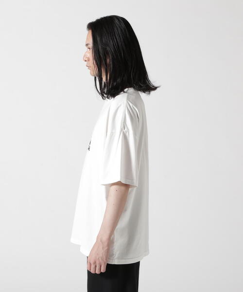★SHISHIKUI REMI RELIEF Tシャツ ホワイト REMI RELIEF Collaboration – SHISHIKUI