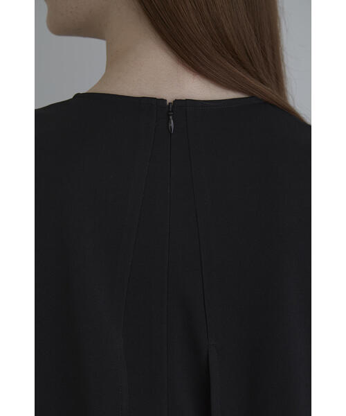 LE PHIL(ル フィル)｜ケープドレス/ブラック の通販｜ELLESHOP