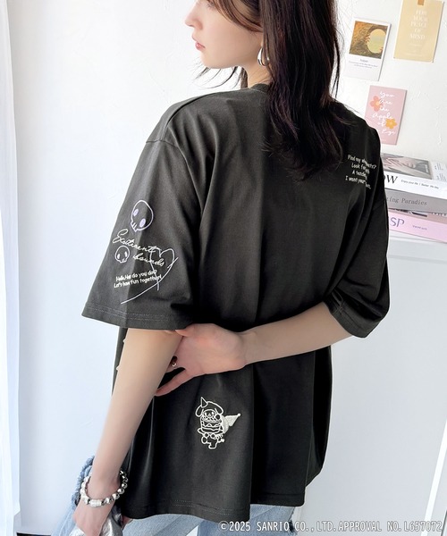 sanrio（サンリオ） tシャツ 「Sanrio characters/サンリオ